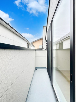 oRj[ LXoRj[ł󕨂C悭܂B