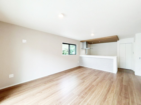 rO Ƒ̓₩Șbŕ܂閾邢rO