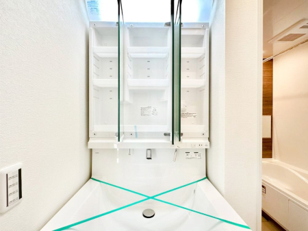 ʑEʏ Oʋ̗ɁAϕiqpiȂǂ[\Bʑƕۂ܂I  