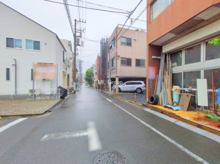nynʐ^ -