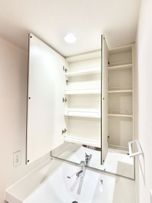 ̑ Oʋ̗ɁAϕiqpiȂǂ[\Bʑƕۂ܂I