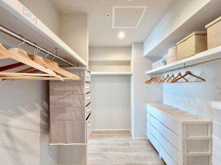 ̑ EH[NCN[[bg̊pŐԃXbL