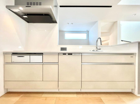 �L�b�`�� �������������I�ɁA�y�����I�V�X�e���L�b�`��  