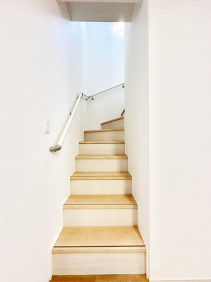 ̑ Ki͎肷tȂ̂ŏȂq܂₲̕Sł