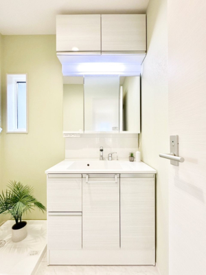 ʑEʏ [͂Ƌ@\ɗDꂽʉϑ