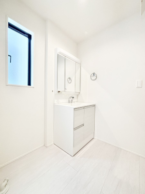 ���̑� ������������ʉ��ώ��Œ��̐g�x�x�����K