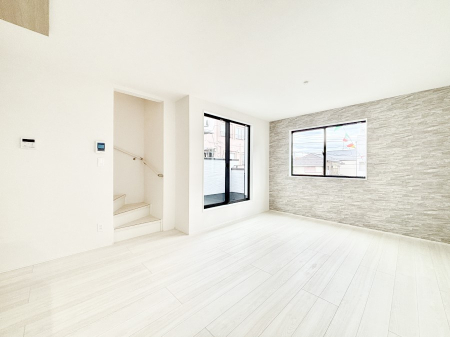 ���r���O �i�`�������e�C�X�g�̗D�����_�炩���F�g���̃t���[�����O���f�G�ȃ��r���O�ł��ˁB