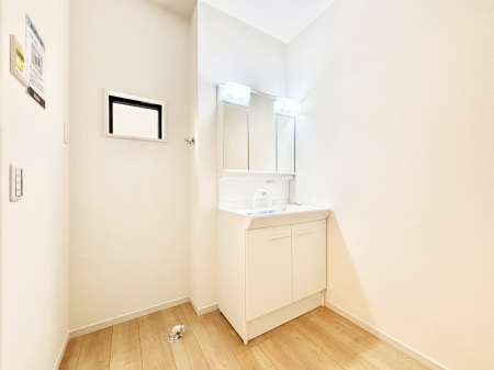 ̑ Lb`Ƃ̓lW݌vŖZԂ̉ƎNN