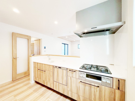 �L�b�`�� �L�X�Ƃ����g������̗ǂ��L�b�`���œ��X�̂��������y�����Ȃ肻��