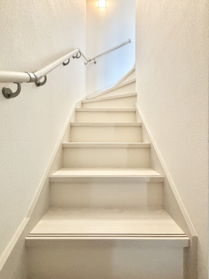 ̑ Ki͎肷tȂ̂ŏȂq܂₲̕Sł