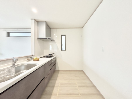 Lb` u₩ȕʂ蔲Lb`B̂Ŗ邭Cɂ𗧂܂B  