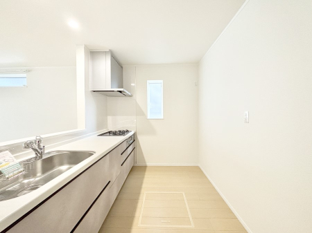 Lb` u₩ȕʂ蔲Lb`B̂Ŗ邭Cɂ𗧂܂B  