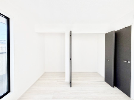 ���[ �����Ղ�̎��[�X�y�[�X�ŉ��K�ɕ�点���� 