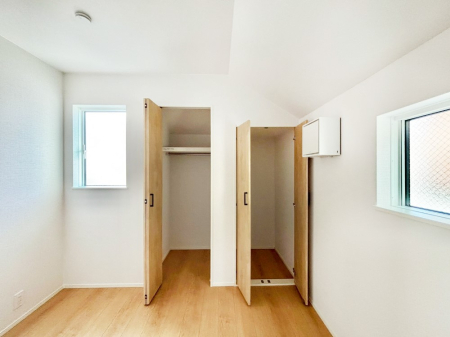 q q܂̂ƂĂIߗނ̐ڂɕ֗ȃN[[bgt̗mB