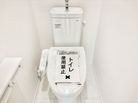 gC gC1K2KꂼɔzuĂĂƂĂ֗łB 