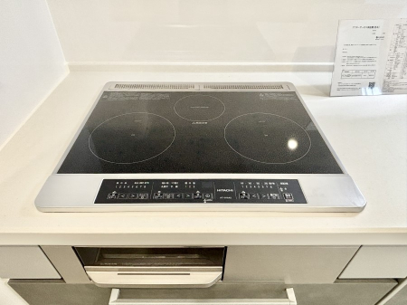 ̑ IHNbLOq[^[͓V̒ʂtbgȂ̂Œ̓Tbƈ@邾I