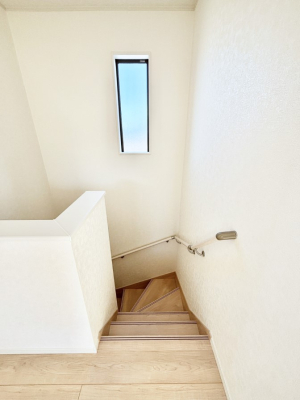 ���̑� �K�i�͎肷��t���Ȃ̂ŏ����Ȃ��q���܂₲����̕������S�ł�