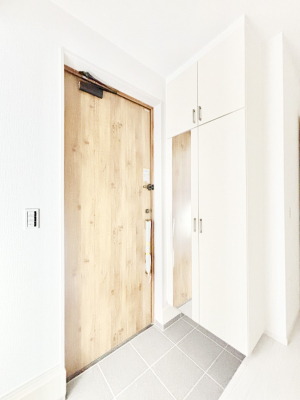 ���� ���Ƒ��₨�q�l���C�����悭���o�}���ł��鉸�₩�ȕ��͋C�̌��ւł��B