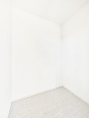 ���̑� �G�߂̈ߗނ��X�b�L�����[�I��e�ʂ̎��[�͂����͓I��WIC�t���ł��B