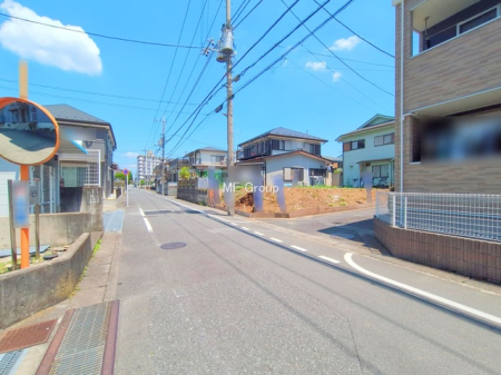 nynʐ^ -