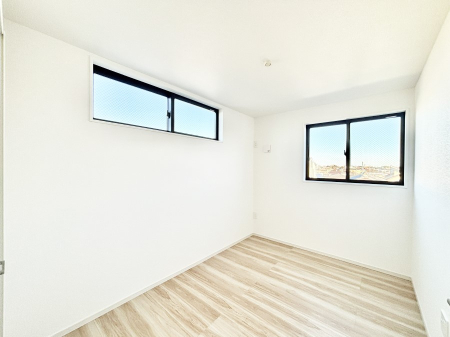 �q������ ������̂₳���������S�n�悢�v���C�x�[�g���[��