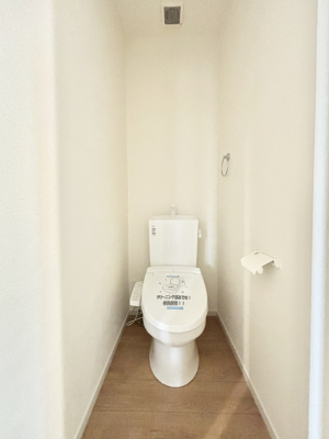 gC gC1K2KꂼɔzuĂĂƂĂ֗łB 