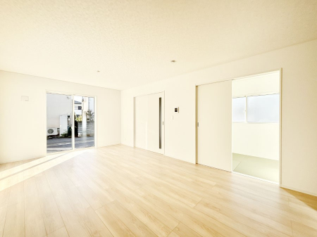 rO ̂rOłƂeB[^CI Cɓ̃O[΍XɐSn悳AbvI