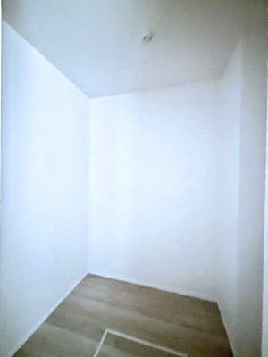 ̑ EH[NCN[[bgtŐԂLpł܂B