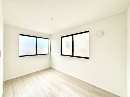 �q������ �Q�ʍ̌��Ŗ��邳�����ʂ��ǍD�I