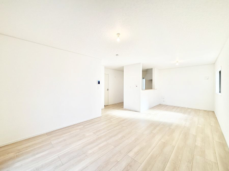 ���r���O �Z�ޕ��̌��������o�����A�C���e���A���l����̂��y���݂ȃ��r���O�ł��I