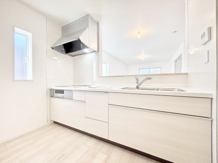 �L�b�`�� �L�X�Ƃ����g������̗ǂ��L�b�`���œ��X�̂��������y�����Ȃ肻��