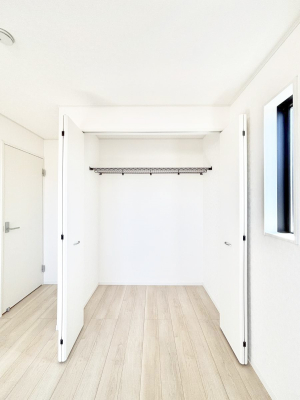 ���[ �S�Ă̋����Ɏ��[���t���Ă��āA���Z�X�y�[�X���L���g���܂��B