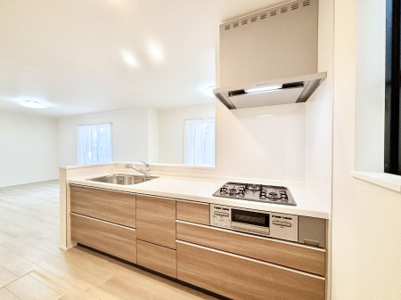 �L�b�`�� �������������I�ɁA�y�����I�V�X�e���L�b�`��  