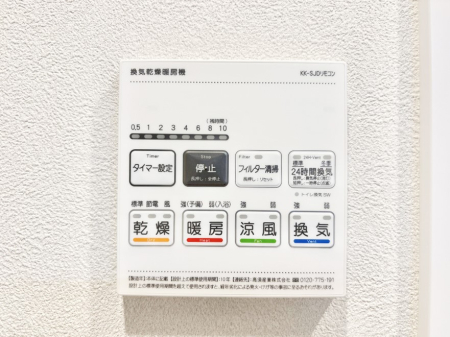 ̑ g[C@tȂ̂ŁAVĈSI