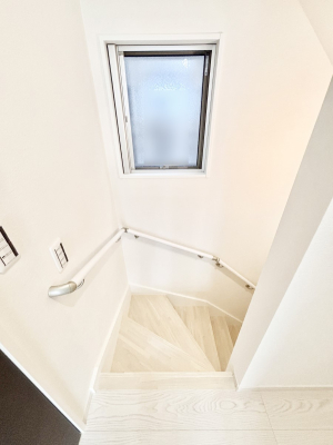 ̑ Ki͎肷tȂ̂ŏȂq܂₲̕Sł