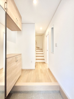 ���� �Ƒ��̋A��₨�q�l�������������}���錺��  