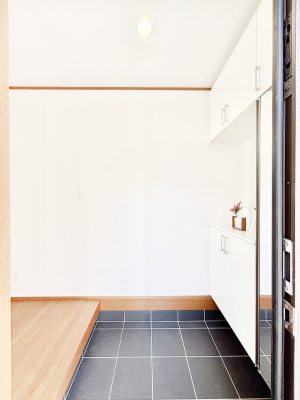 ���[ ������ꂪ���ȉƑ����L�̏�������p�i�Ȃǂ������Ղ���[�ł��郊�r���O���[�I