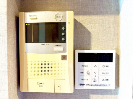 ̑ TVj^[tŖhƖʂSłB