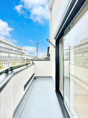 oRj[ LXoRj[ł󕨂C悭܂B