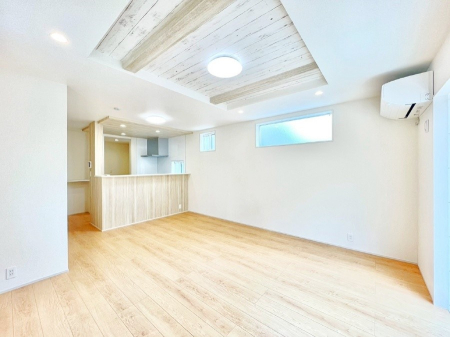 rO i`eCXg̗D_炩Fg̃t[OfGȃrOłˁB