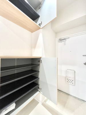 ̑ Ղ[łV[Y{bNXŉƑŠCAւB  