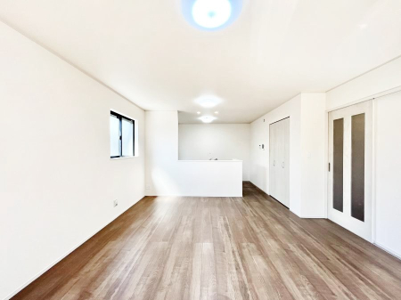 rO i`eCXg̗D_炩Fg̃t[OfGȃrOł