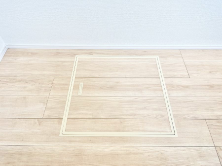 ̑ [tIpiEpi̎[ɂ劈B