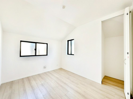 q Qʍ̌ŋC悭R̂łql̂ɂsb^