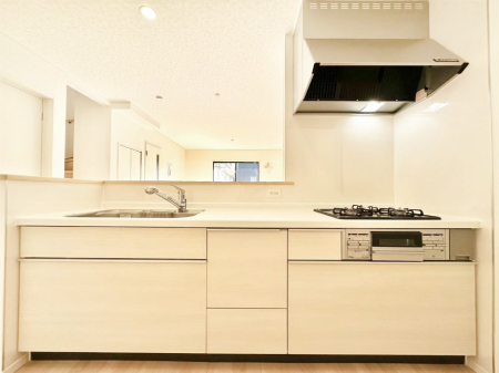 �L�b�`�� ��Ƃ肠��L�b�`���ł͂��Ƒ��Ɗy�������������ł��܂��B