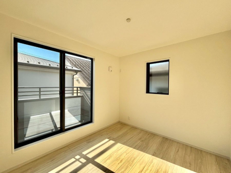 �q������ ������̂₳���������S�n�悢�v���C�x�[�g���[��