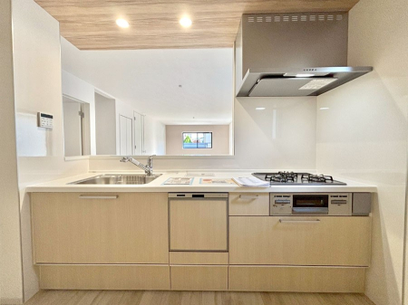 �L�b�`�� �������������I�ɁA�y�����I�V�X�e���L�b�`��  