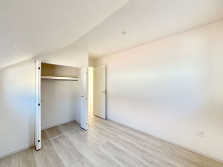 �q������ �q�������ɂ��������߂Ȏ��[�X�y�[�X�����Ղ�̋���