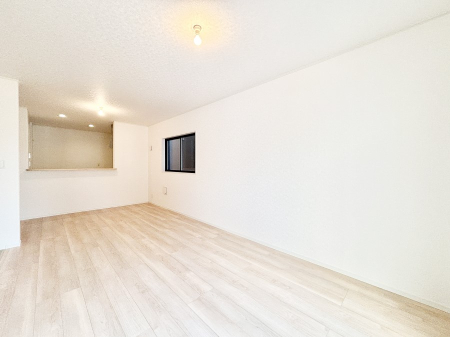 ���r���O ���Ƒ��̓��₩�Șb�����ŕ�܂�閾�邢���r���O