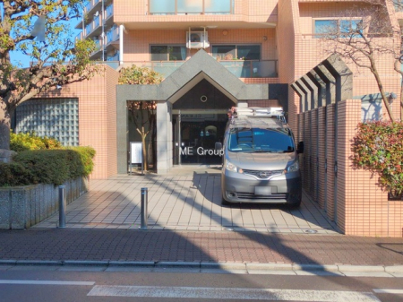 GgX -